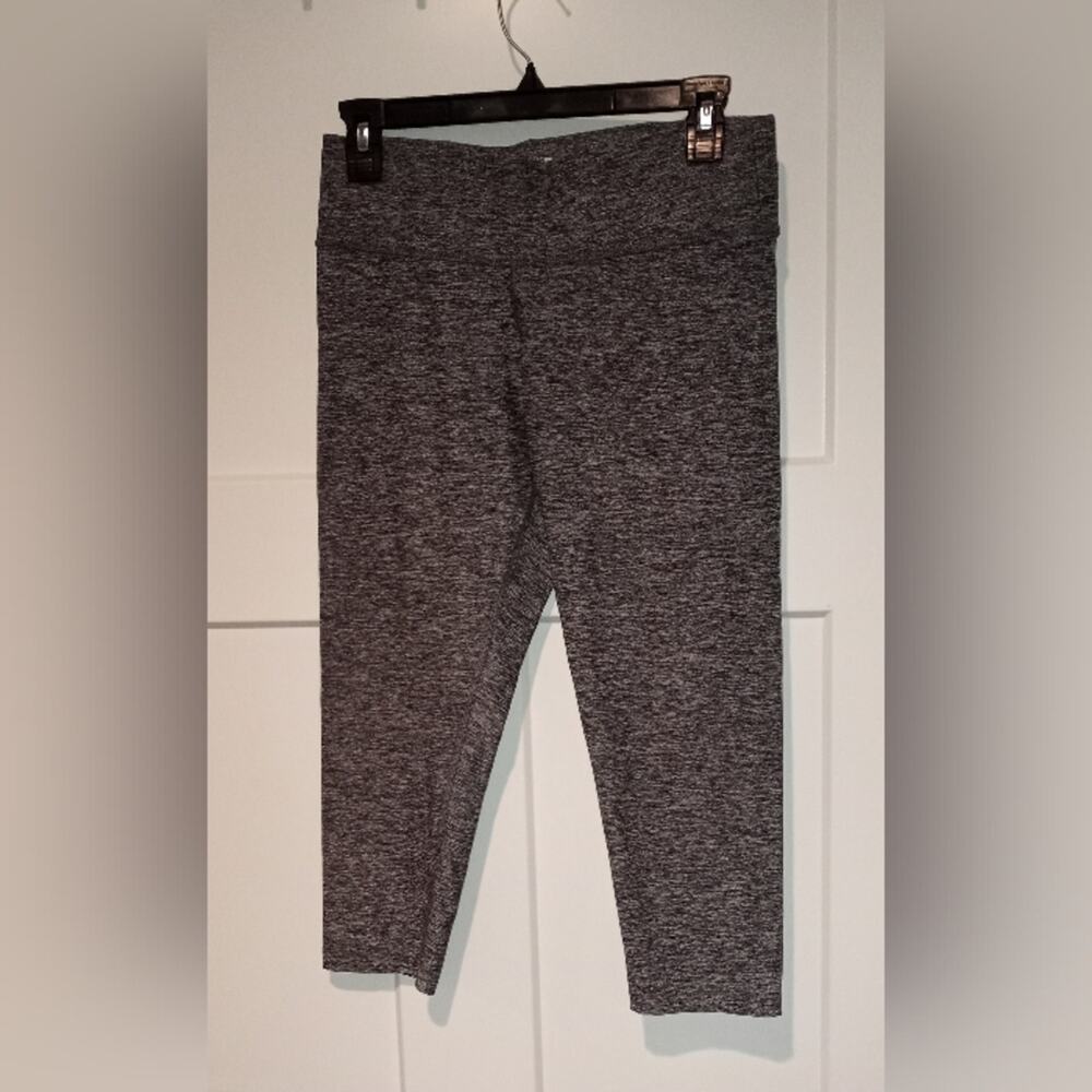Victoria's Secret Pink Crop Leggings Size Small Dark Heather Gray